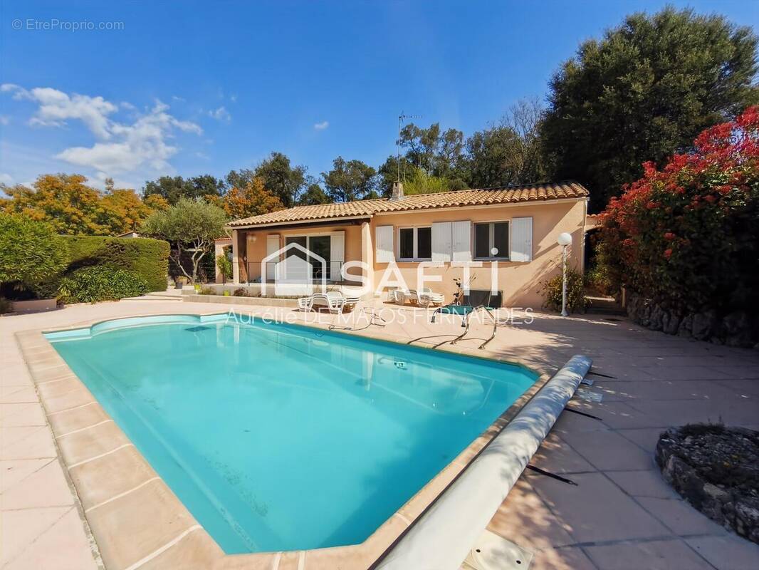 Photo 1 - Maison à BAGNOLS-EN-FORET