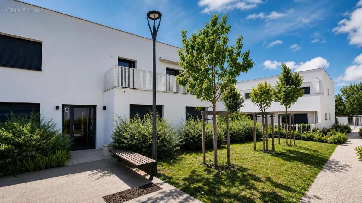 Appartement 3 pièces de 69 m² à Saint-Laurent-de-Mure - photo 10