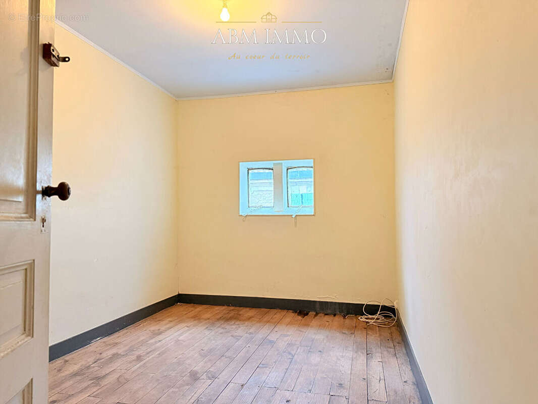 Maison bourgeoise de caractère - 223 m² -7 chambres - Bergerac centre - photo 15