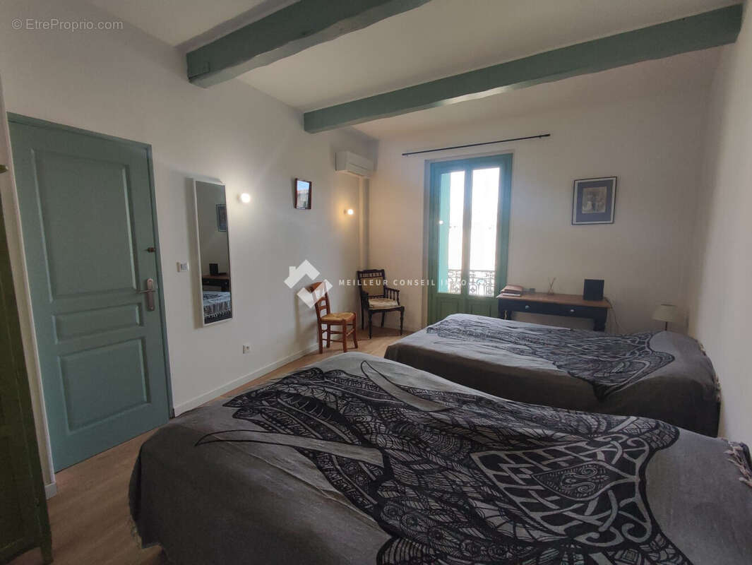 Maison à MONTAGNAC