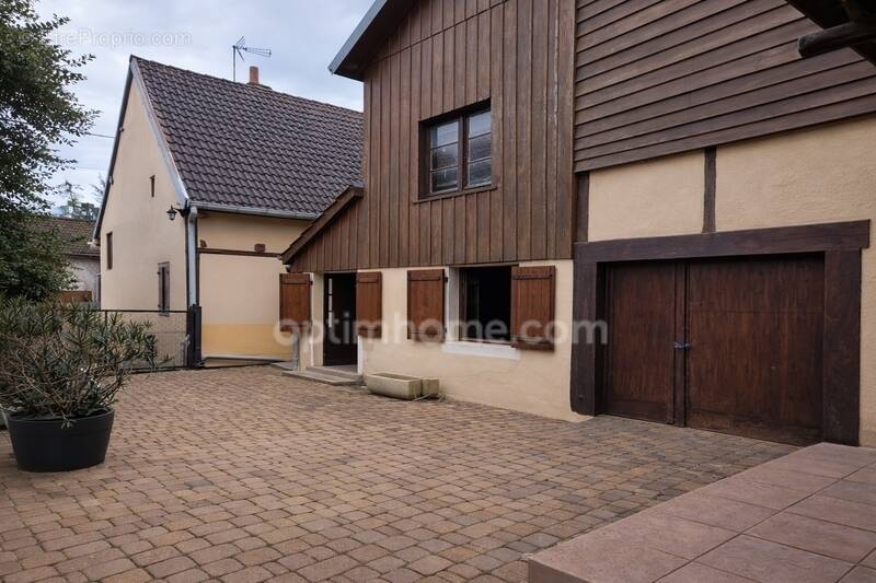 Maison à PONTAILLER-SUR-SAONE