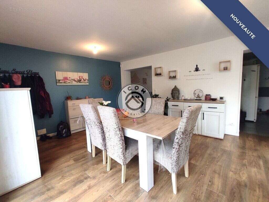 Maison à AULNOYE-AYMERIES