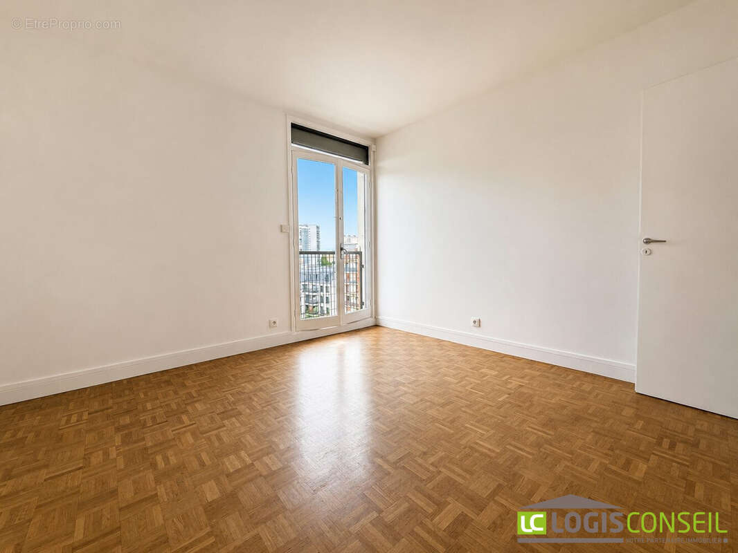 Appartement à CHATILLON