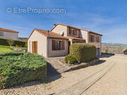 Maison à SAINT-GERMAIN-LEMBRON