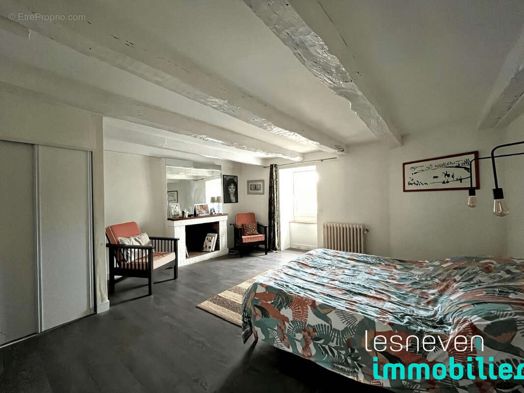 Appartement à LESNEVEN