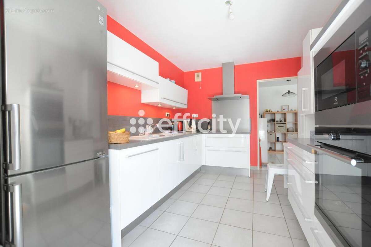 Appartement à FEYZIN