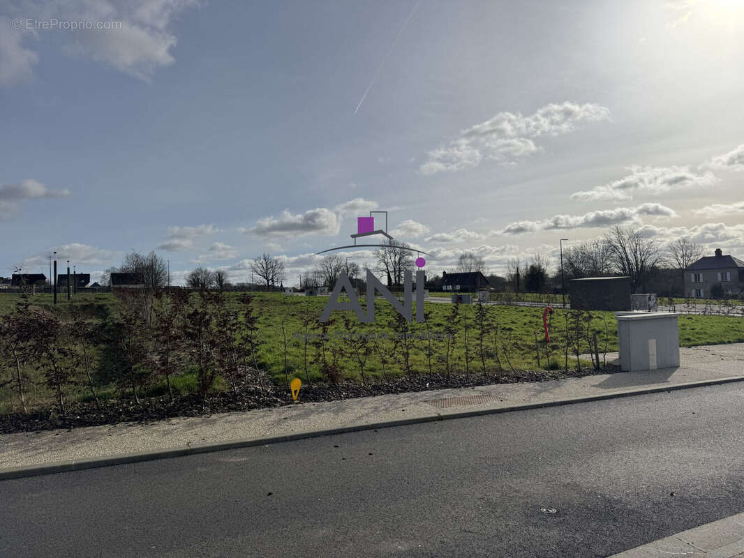 Terrain à BACQUEVILLE-EN-CAUX