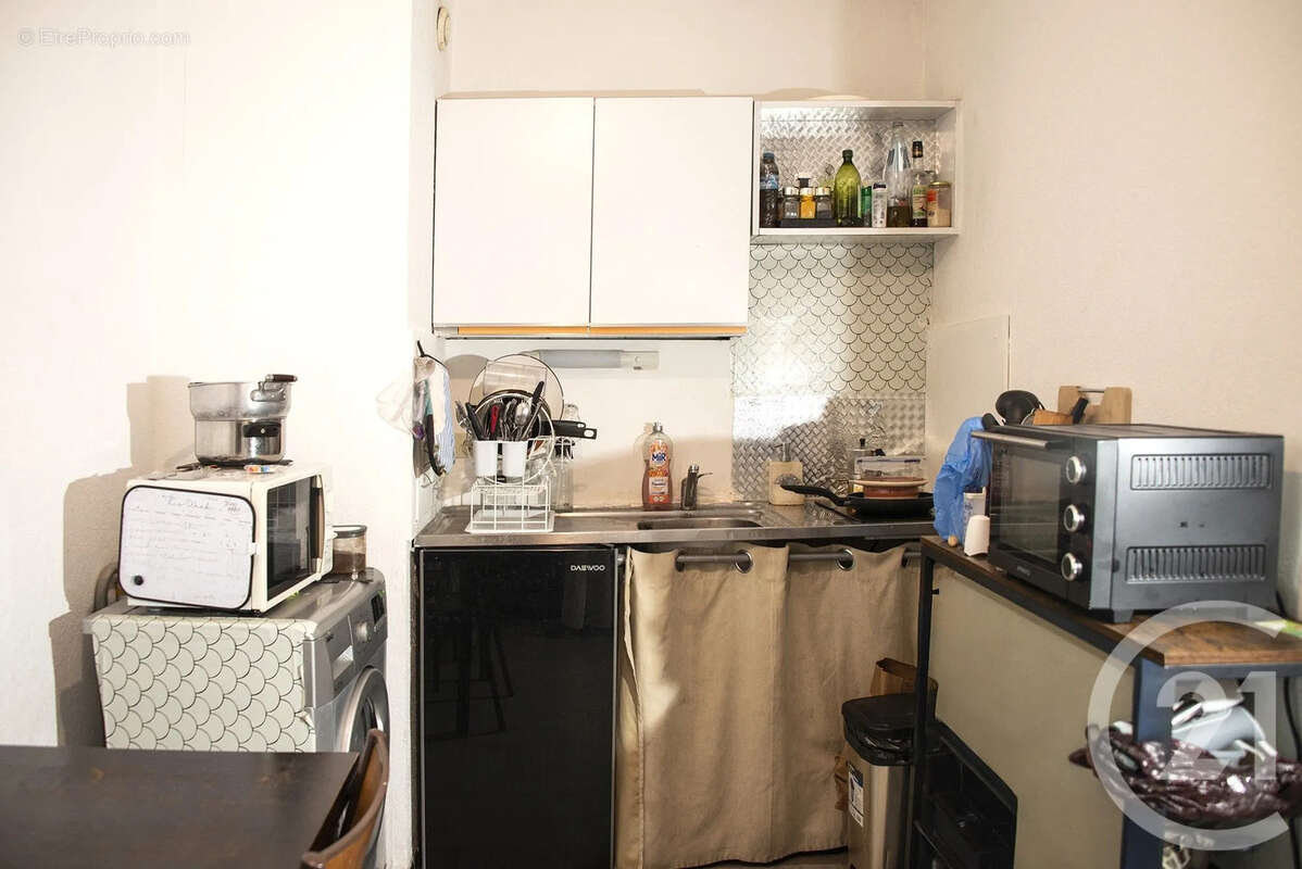 Appartement à MARSEILLE-3E