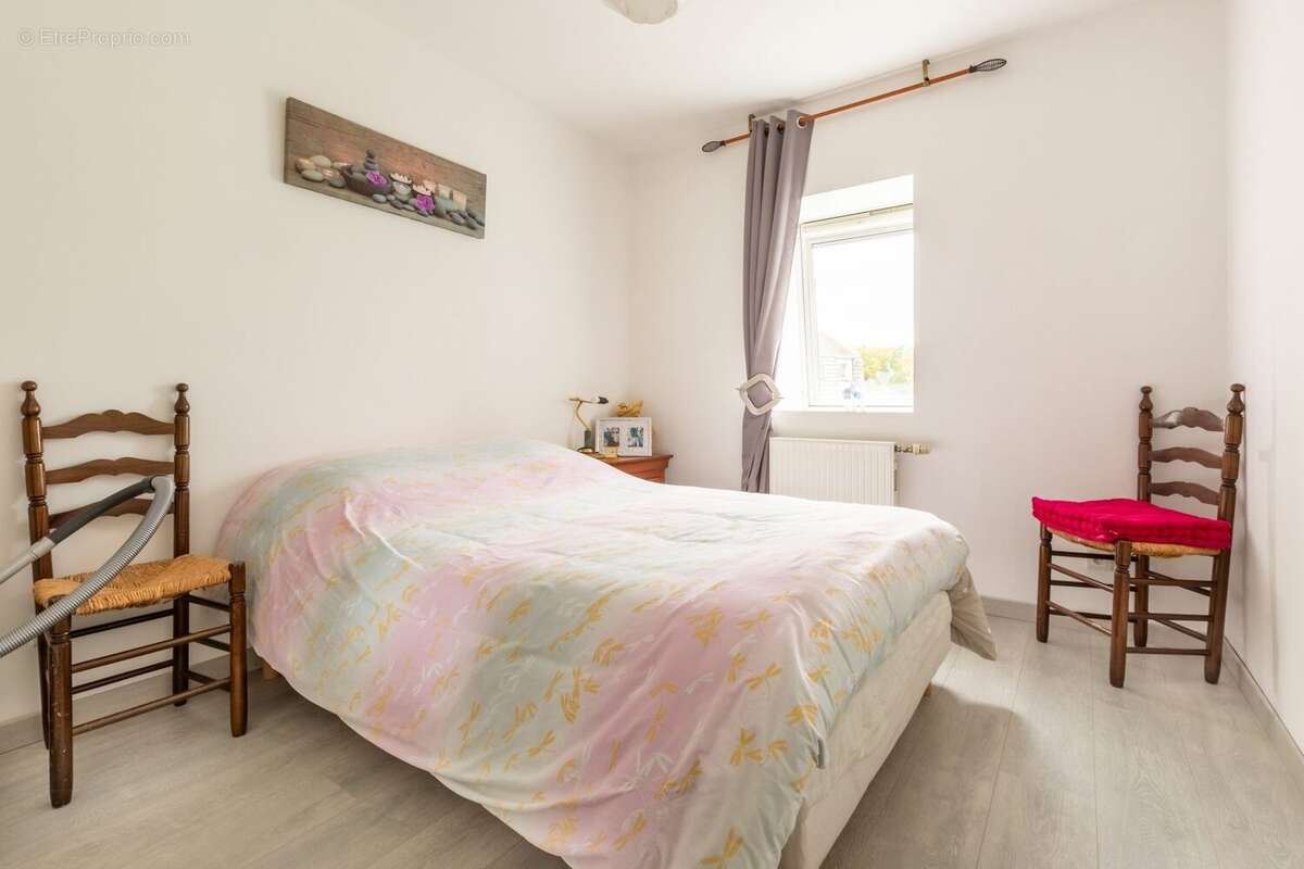 Appartement à AVION