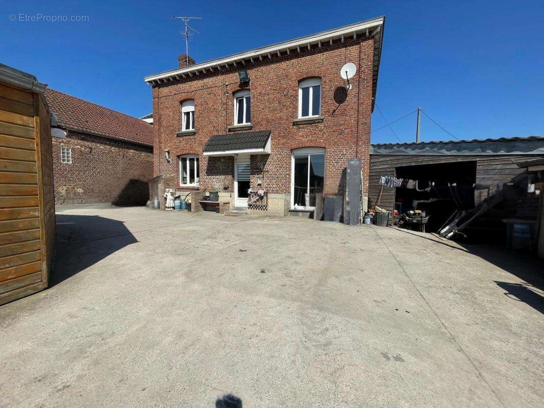 Maison à VILLERS-EN-CAUCHIES