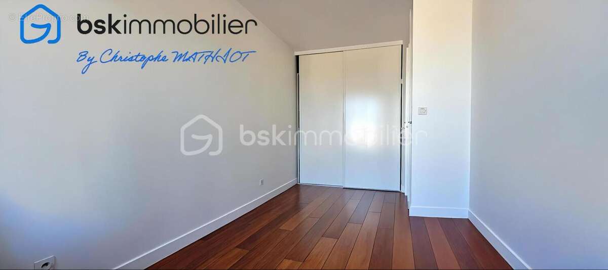 Appartement à VERNEUIL-SUR-SEINE