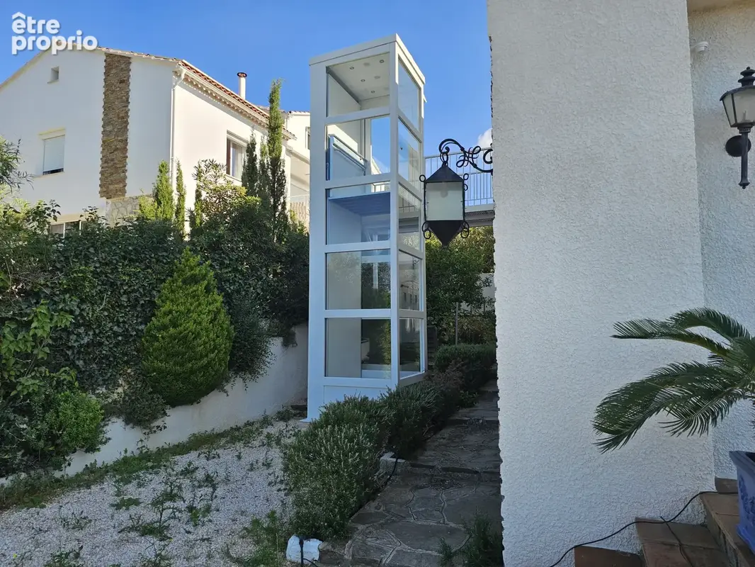 Propriété 7 pièces sur les hauts de Hyères - photo 9