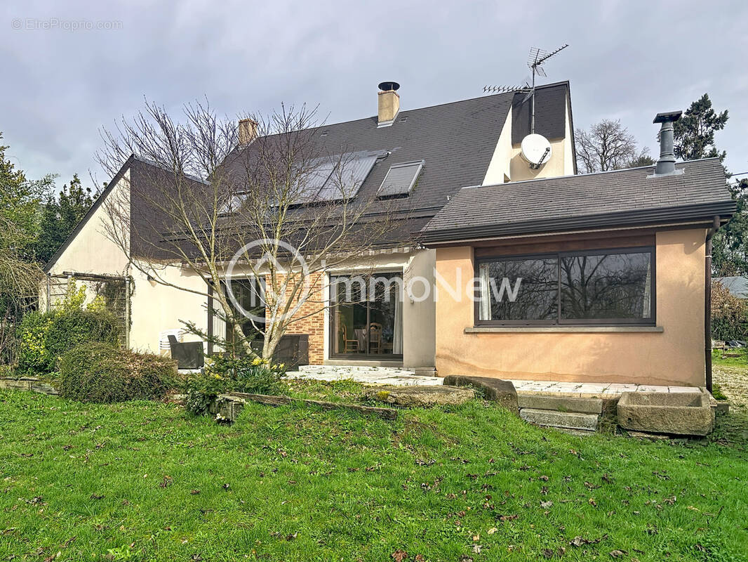 Maison à SOURDEVAL