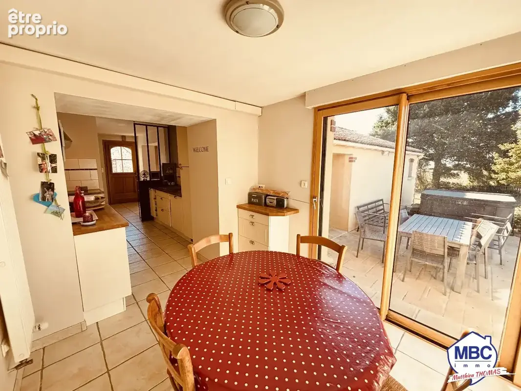 Maison 6 pièces 133 m² à vendre à Beaupreau (49600) - photo 4