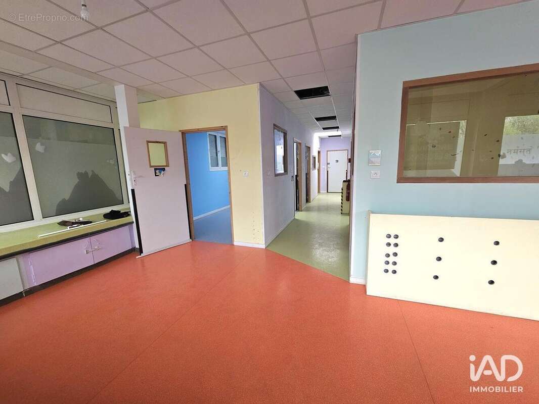 Photo 4 - Commerce à ASNIERES-SUR-SEINE