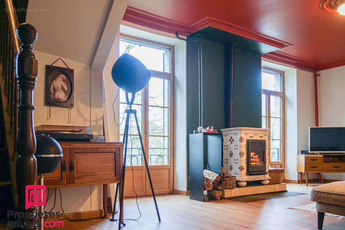 Maison à LA SOUTERRAINE