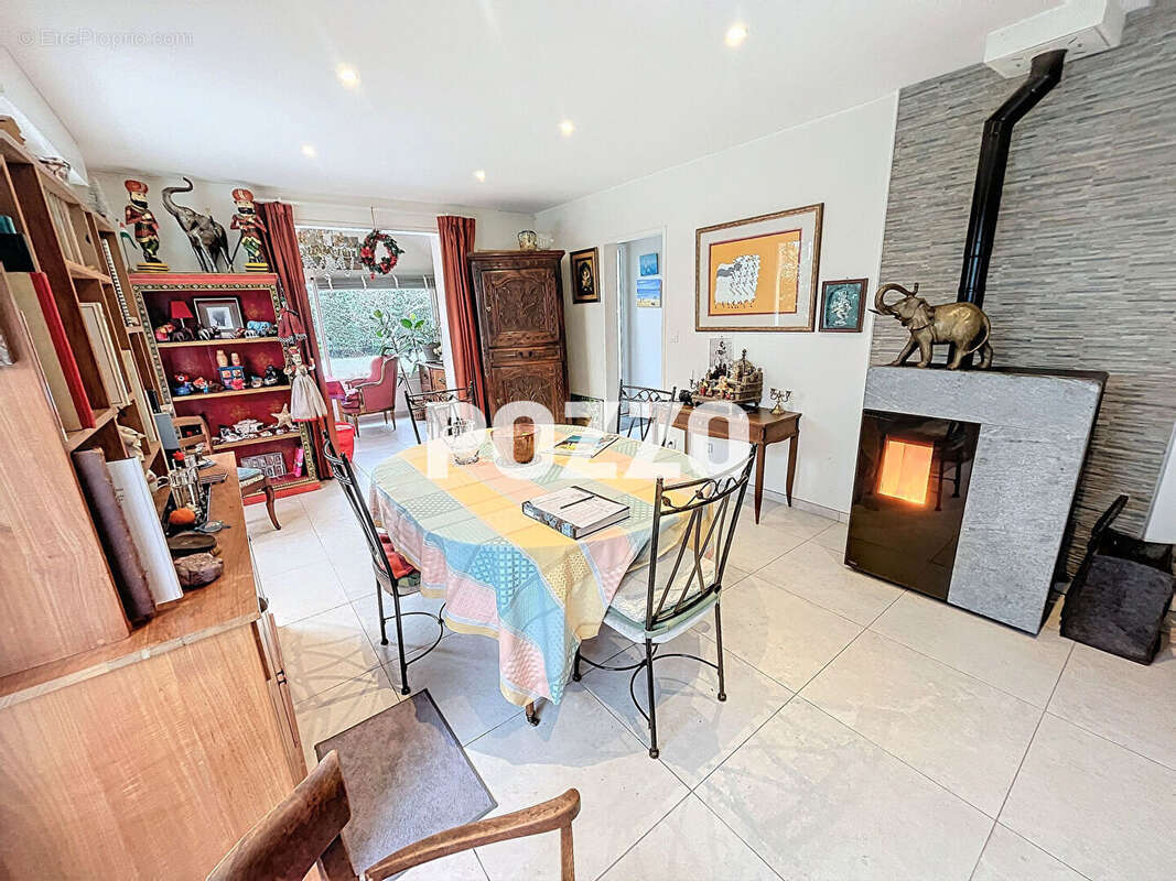 Maison à JULLOUVILLE