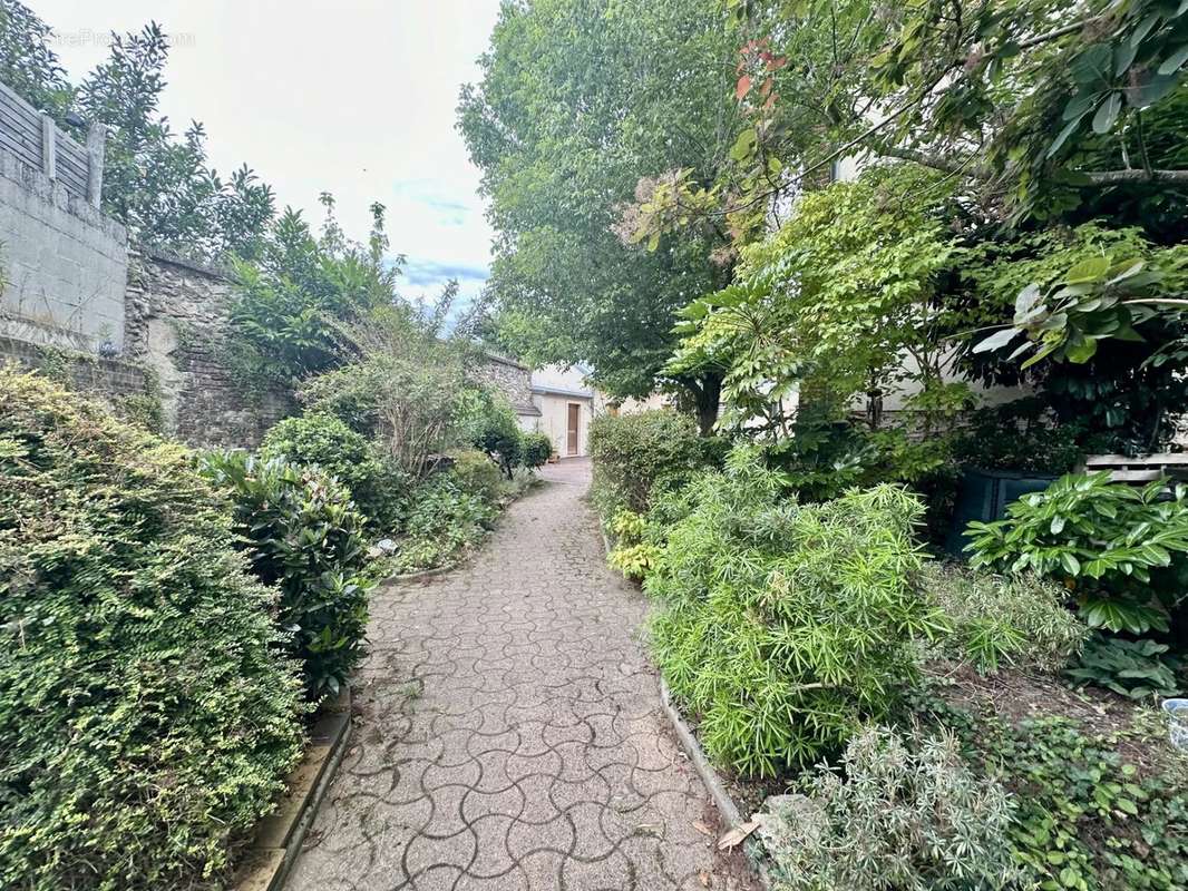 Maison à MONTMORENCY