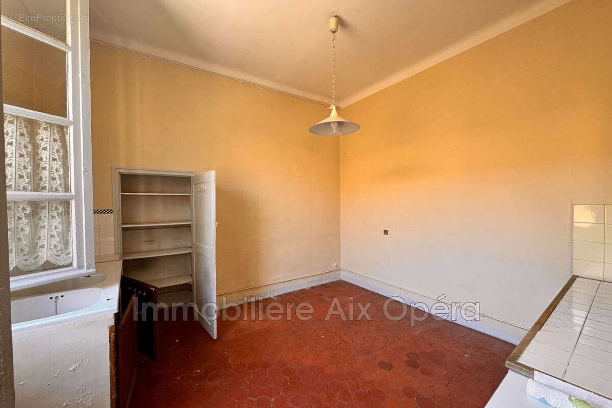 Appartement à AIX-EN-PROVENCE