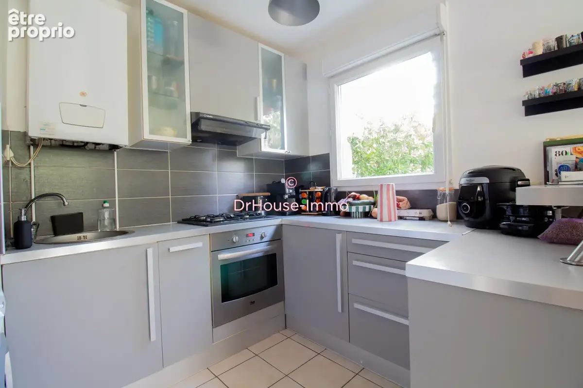Appartement 2 pièces 44 m² à vendre à Elancourt (78990) - photo 4
