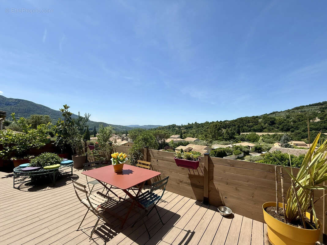 Nyons - elegante villa provencale avec piscine et vue - photo 3