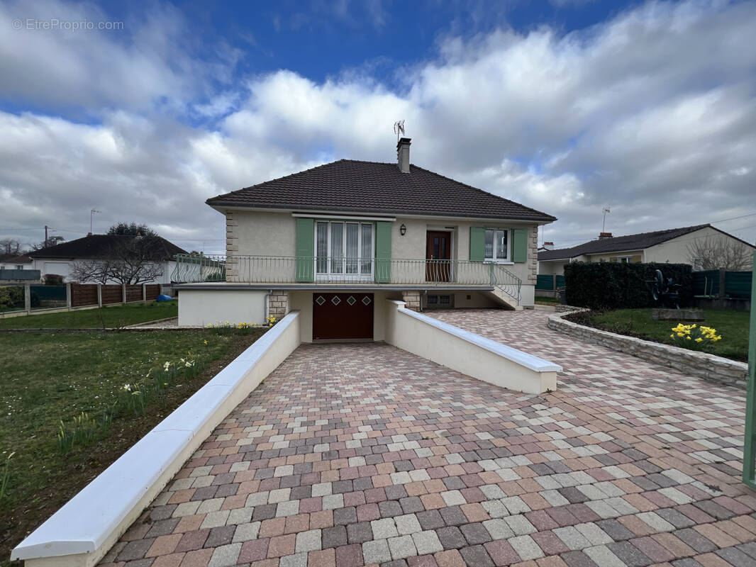 Maison à SENS