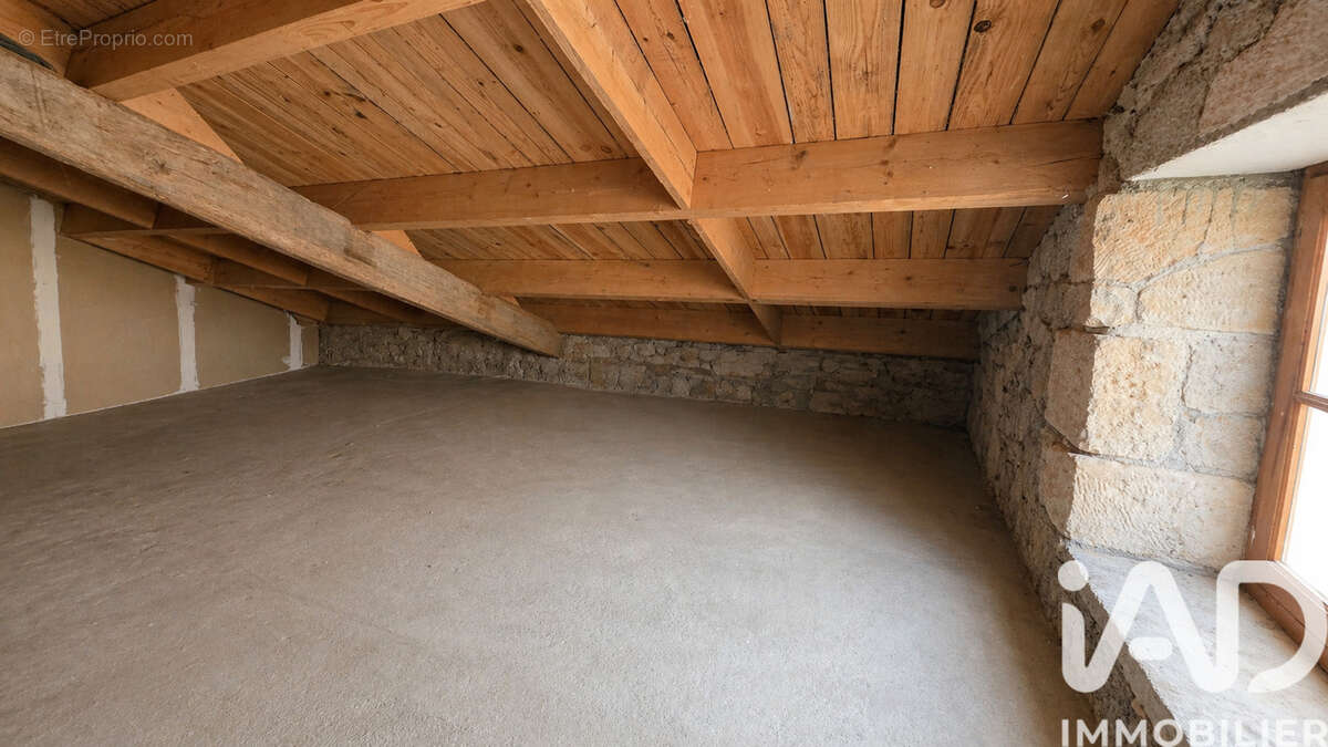 Photo 9 - Maison à MERVENT