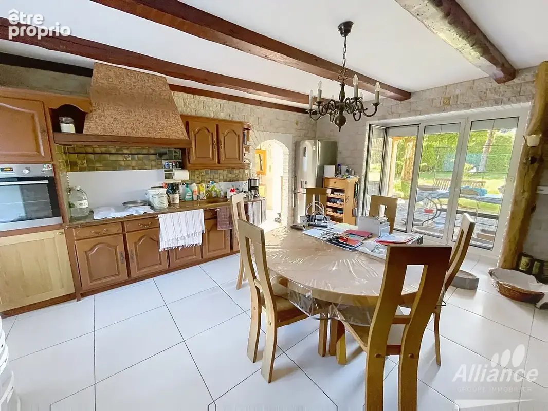 Maison avec 4 chambres terrain 1835  m2 avec grange - photo 11