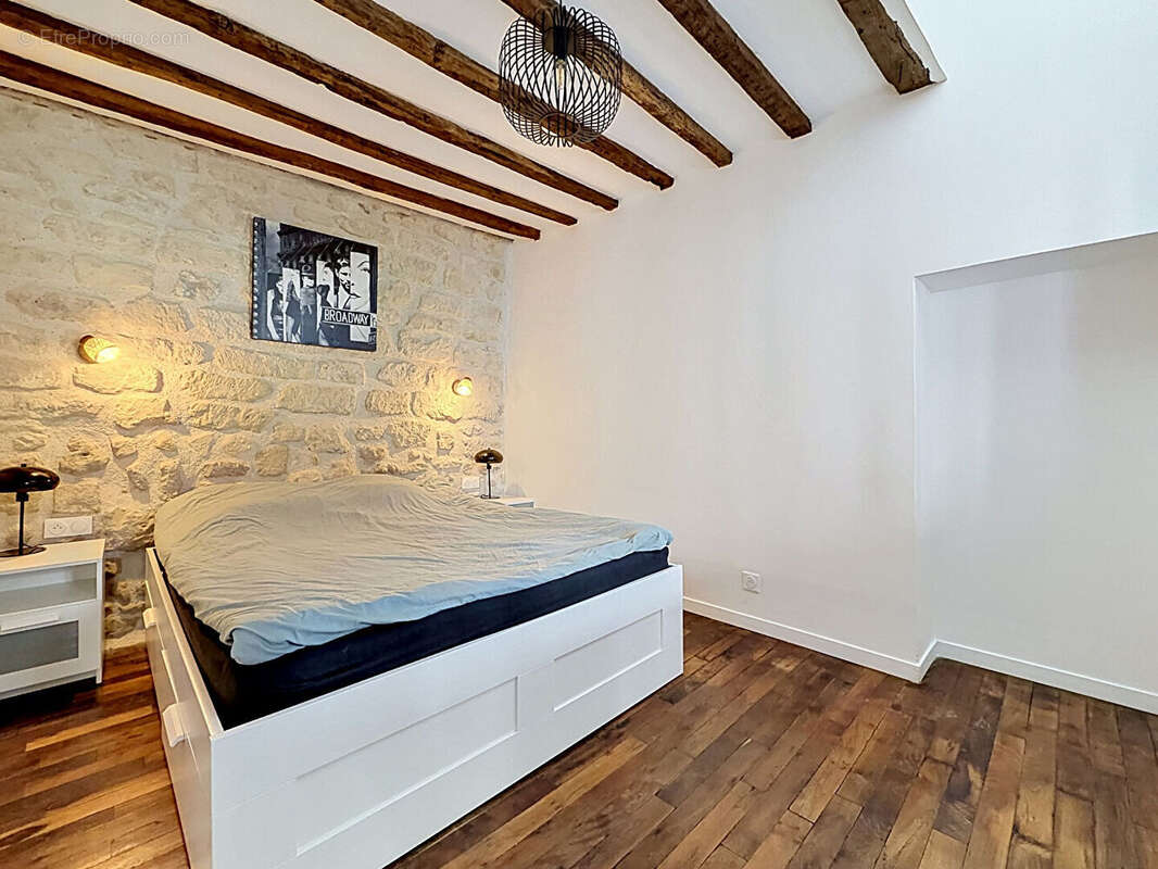 Appartement à NANTERRE
