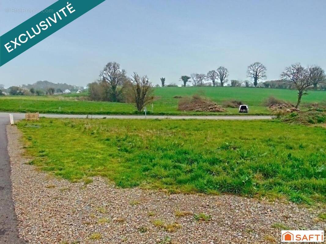 Photo 1 - Terrain à LANDISACQ