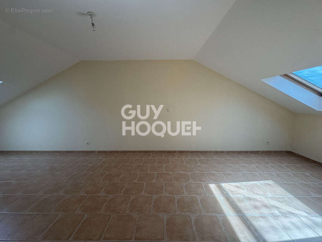 Appartement à RUOMS