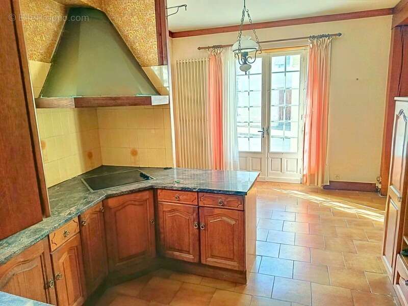 Maison à POMPORT