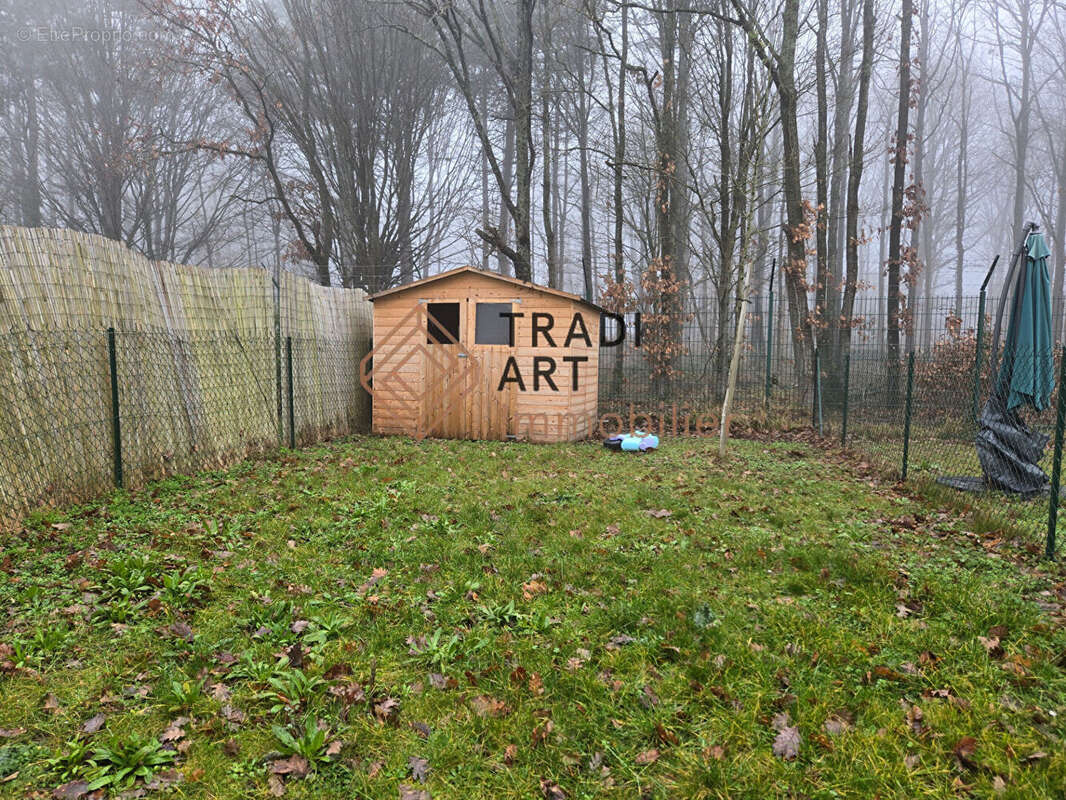 Appartement à LINAS