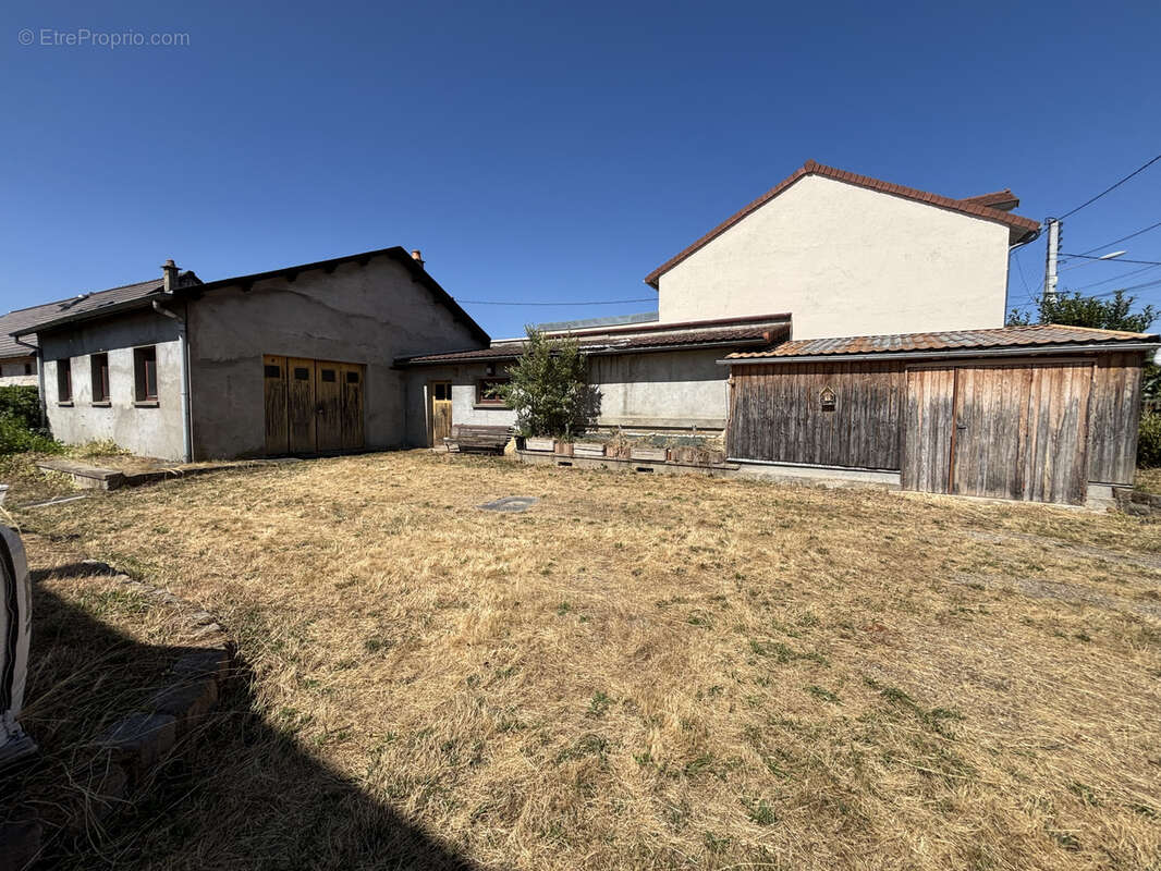 5063lrm-maison avec dependances et vue-cusset - photo 11
