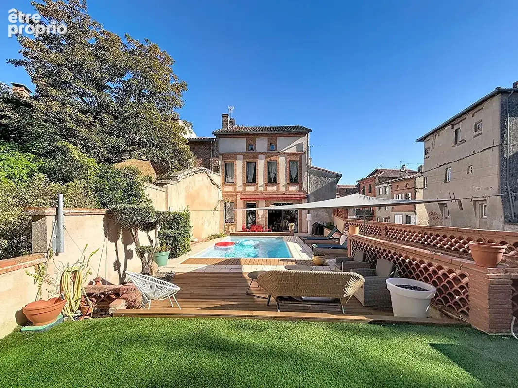 Verfeil - Maison bourgeoise de 260 M² - photo 8