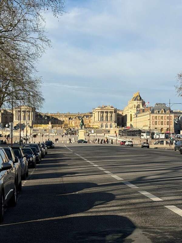 Commerce à VERSAILLES