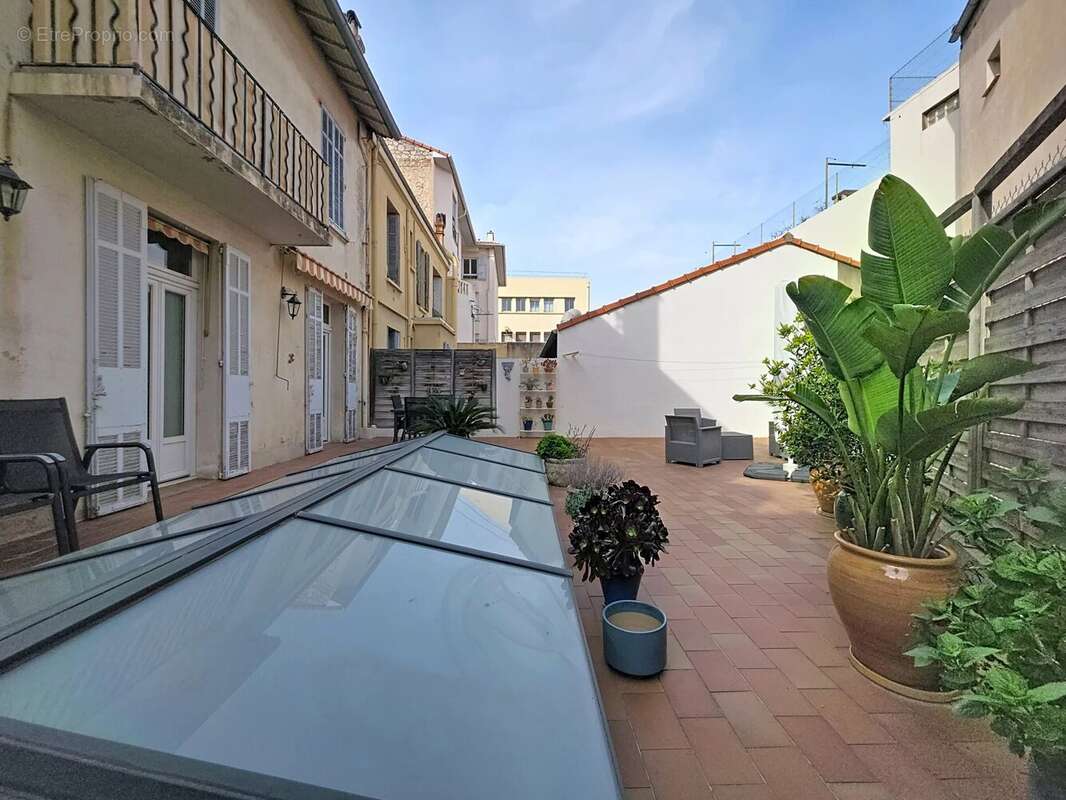 Appartement à CANNES