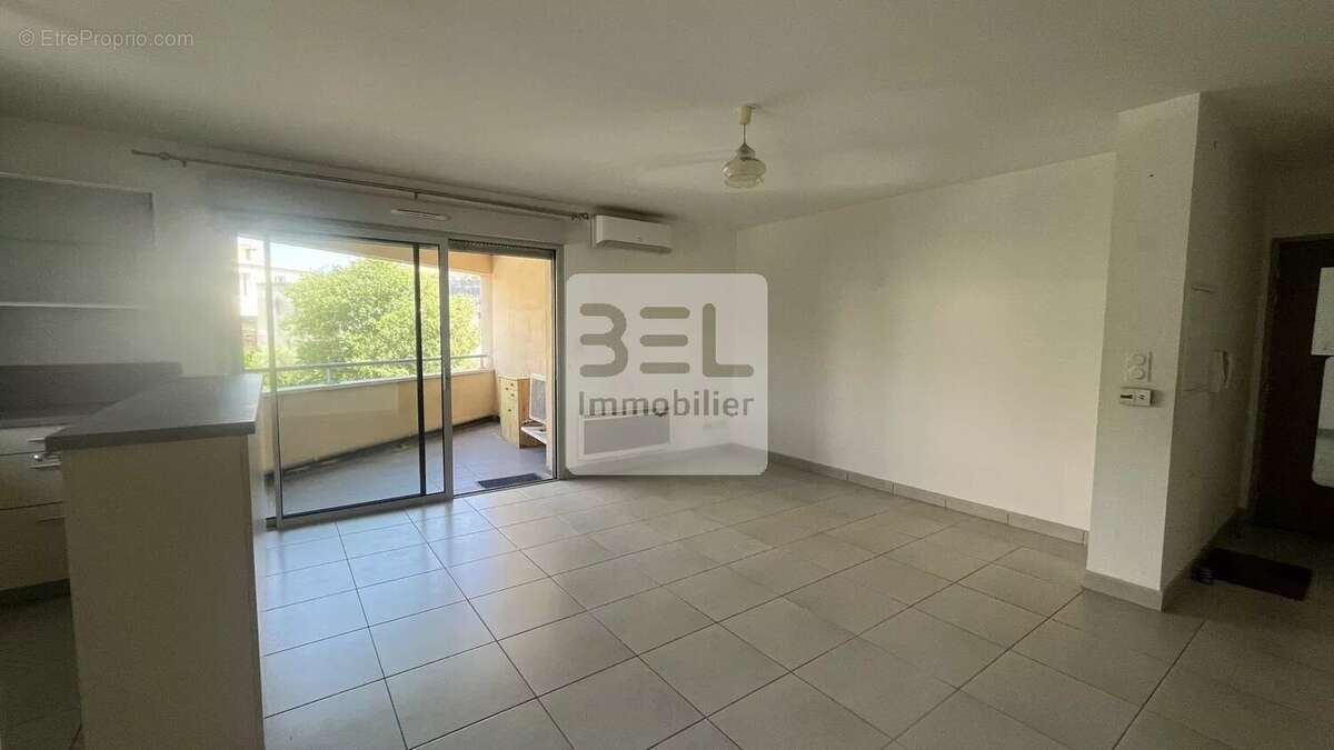 Appartement à LES ANGLES