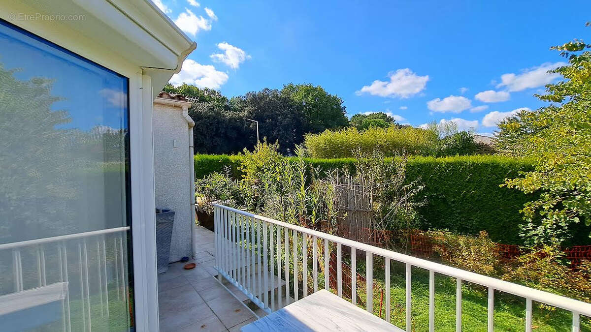 Maison à MESCHERS-SUR-GIRONDE