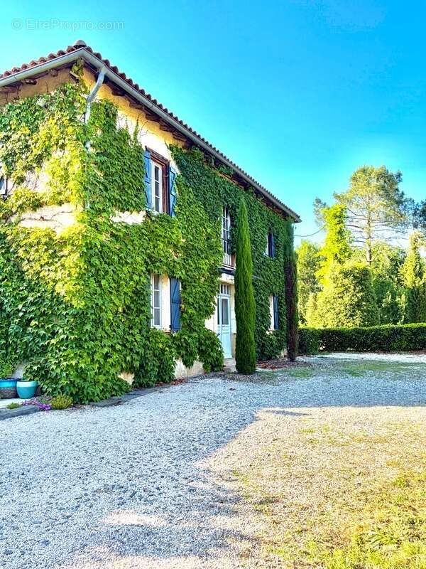 Maison à PUYMAURIN
