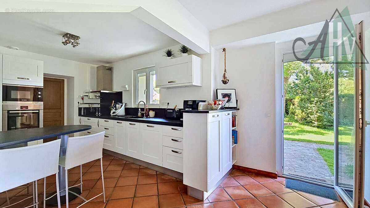 Maison à LIVERDY-EN-BRIE