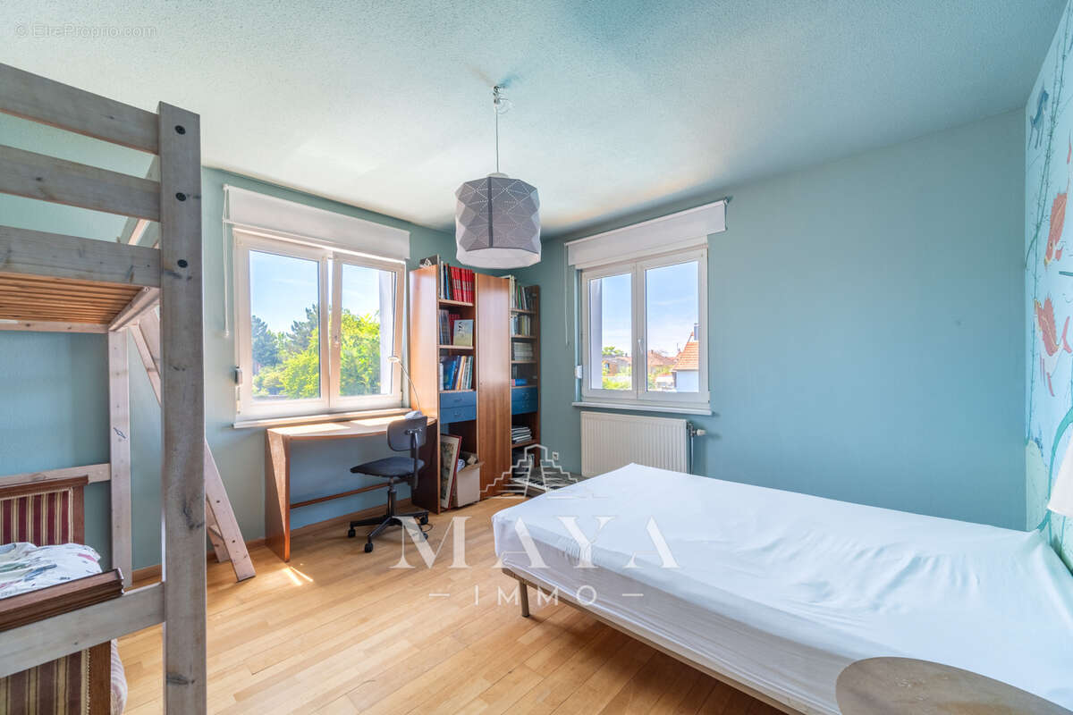 Maison 135 m² à Sausheim  - photo 10