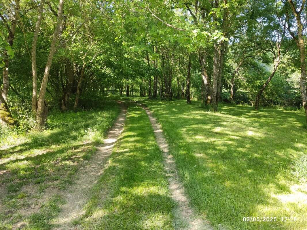 Maison à SAINT-CLAR