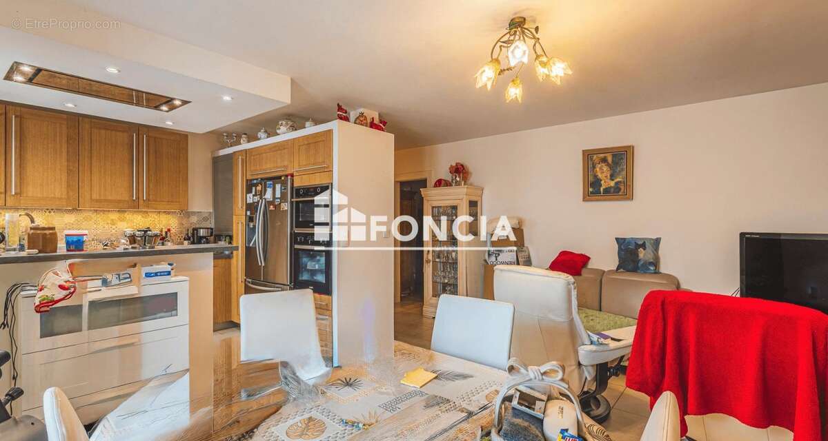 Appartement à LA FARLEDE