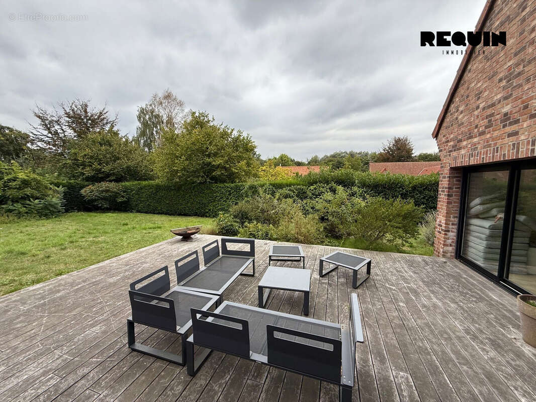 Maison à SAINGHIN-EN-MELANTOIS