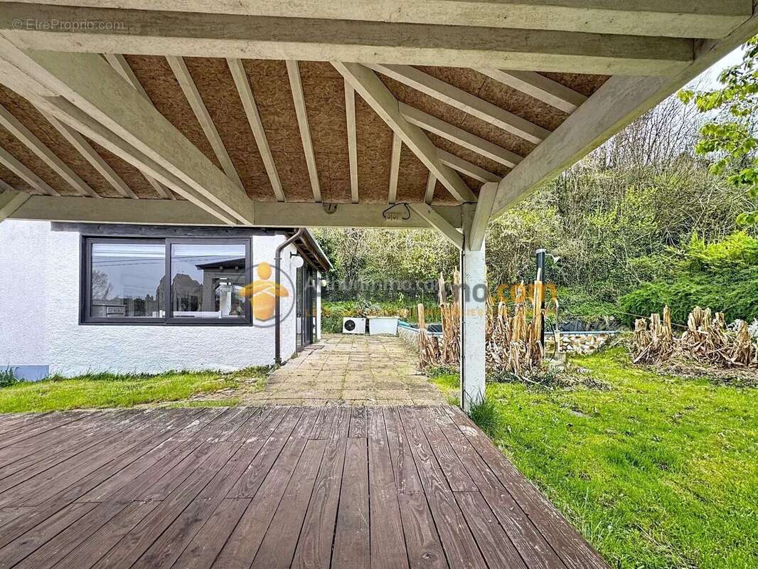 Maison à CUISSY-ET-GENY