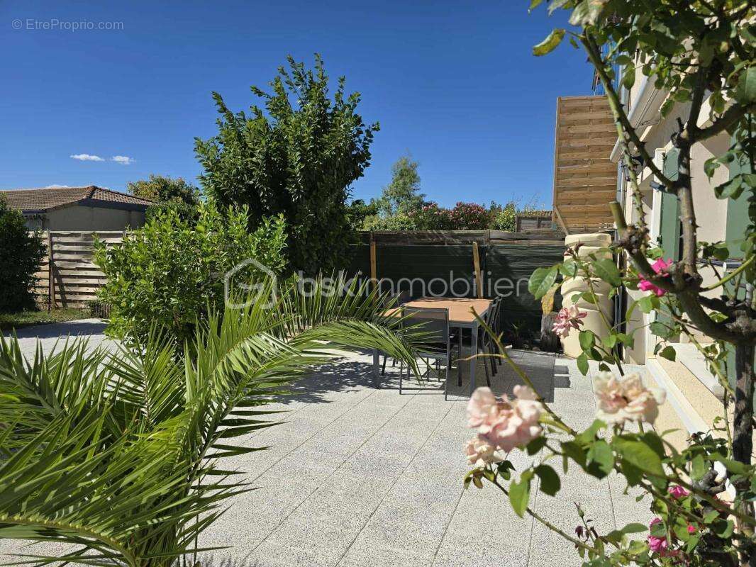 Maison à PIERRELATTE