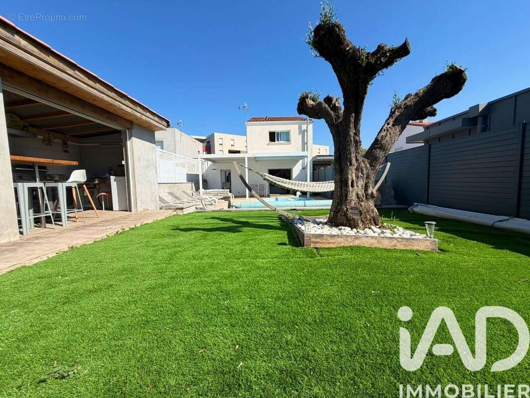 Photo 3 - Maison à LE CRES