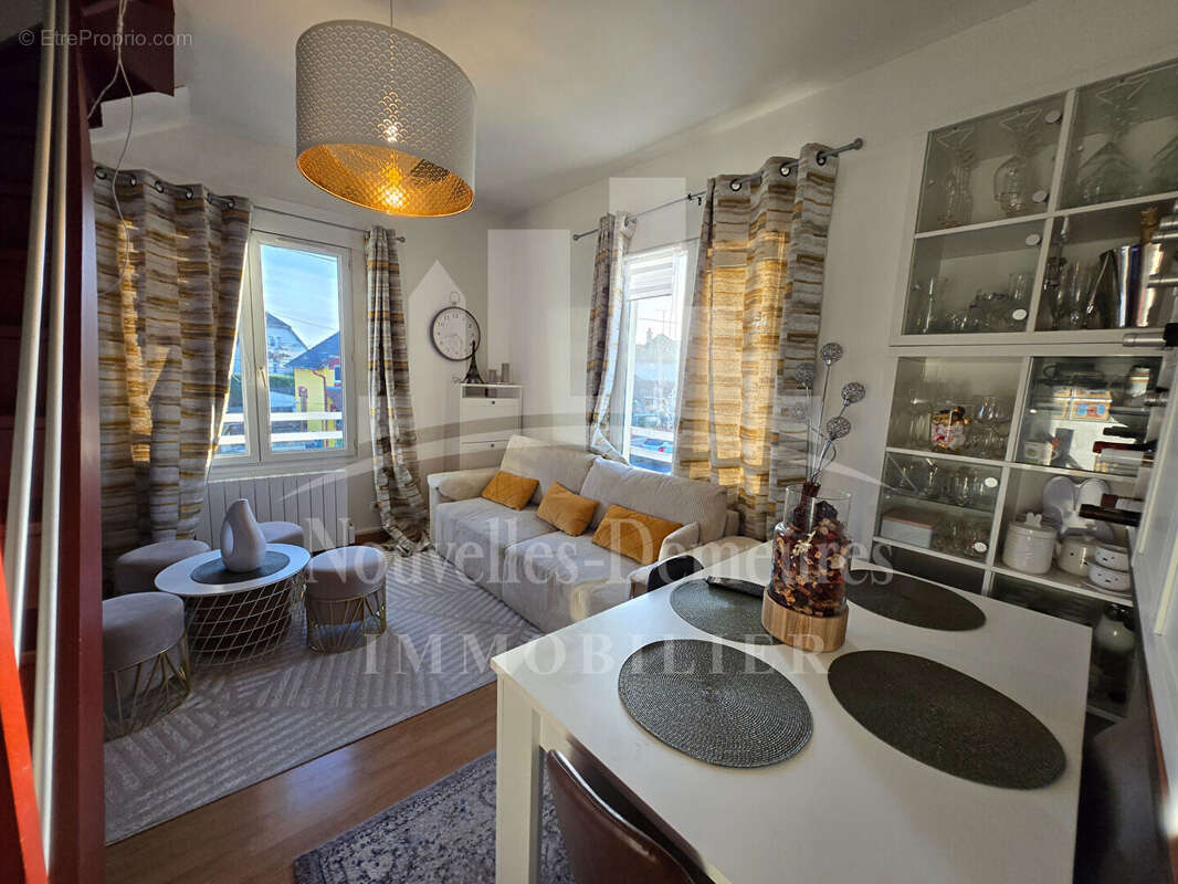 Appartement à MONDEVILLE