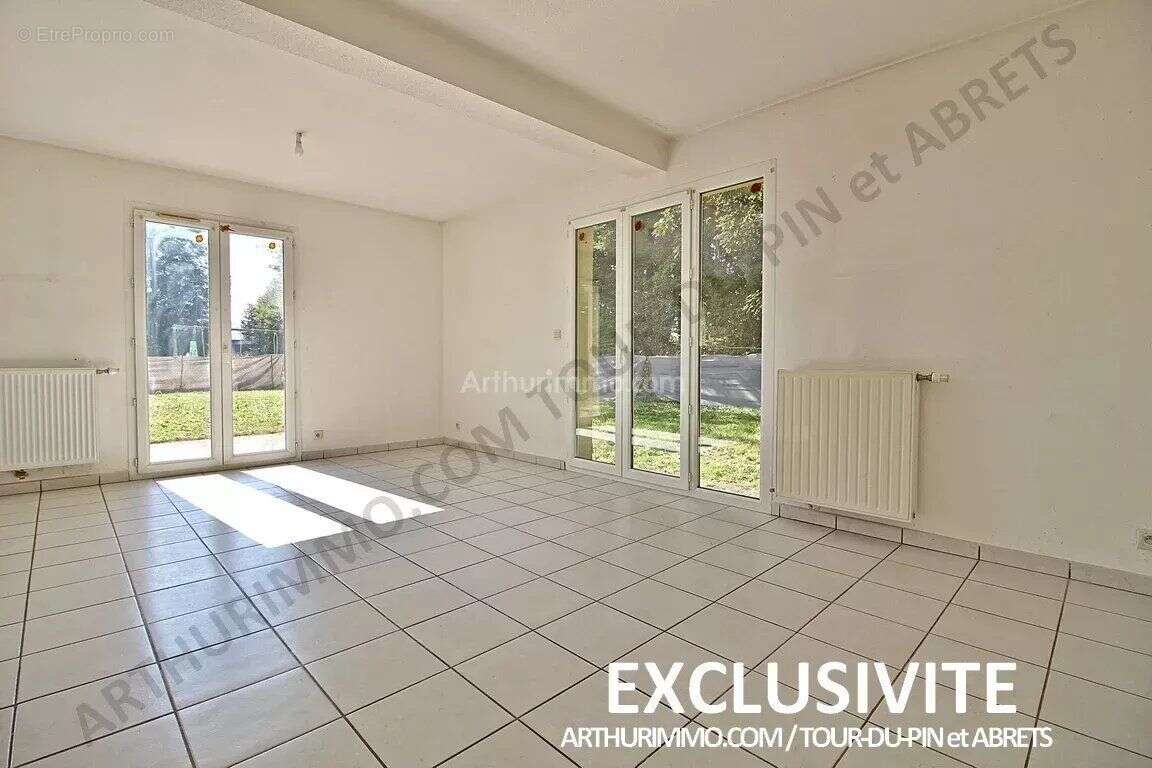 Maison à LE PONT-DE-BEAUVOISIN